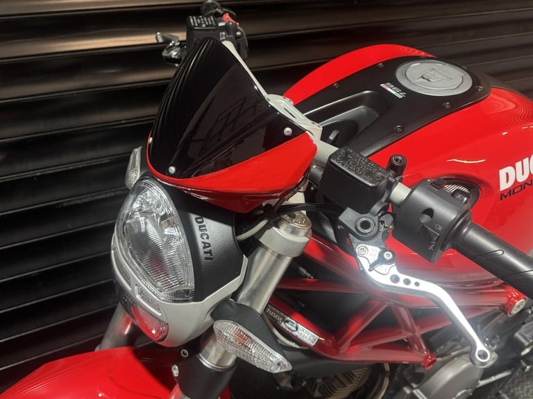 DUCATI MONSTER 796 Plus Termignoni Race Kit -Immaculate condition-Low Miles Red 