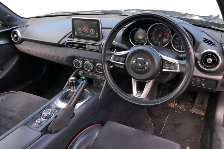 2017 Mazda MX-5 2.0 Launch Edition 2dr CONVERTIBLE PETROL Manual
