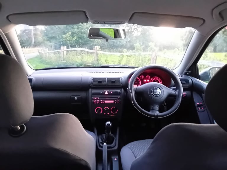 Seat, LEON, Hatchback, 2005, Manual, 1597 (cc), 5 doors