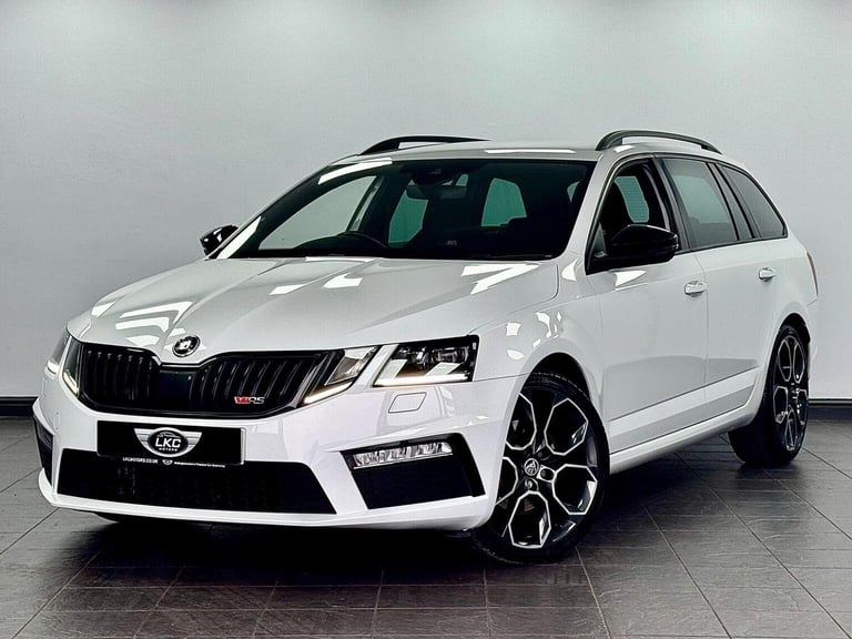 image for SKODA OCTAVIA 2.0 TDI vRS DSG 4WD Euro 6 (s/s) 5dr 2019