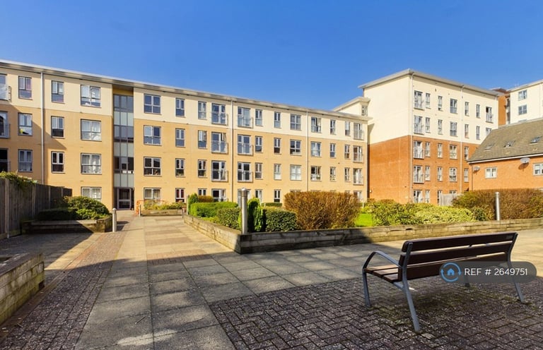 1 bedroom in Englefield House, Reading, RG30 (#2649751)