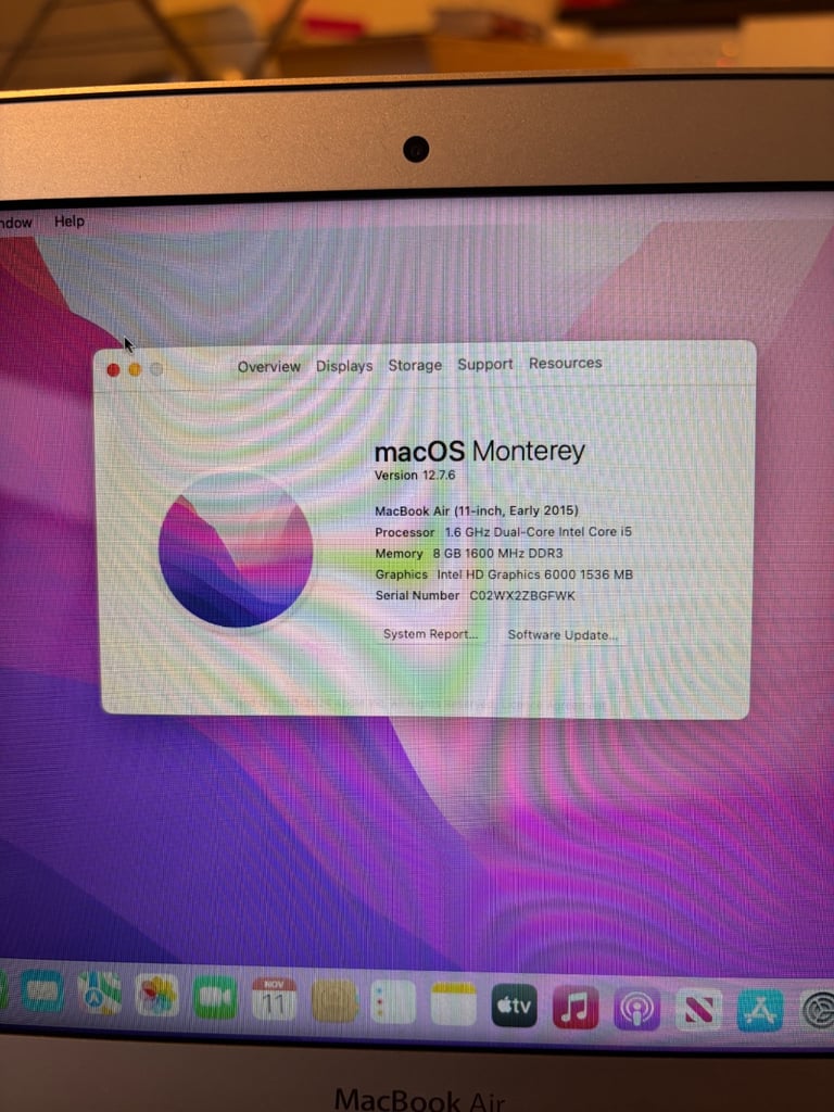 MacBook Air 11” 8GB Ram 250GB SSD