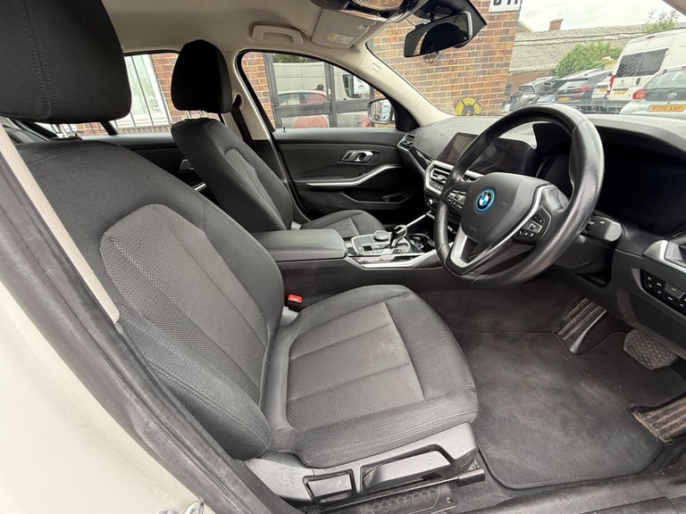 2021 BMW 3 Series 2.0 330e 12kWh SE Pro Auto Euro 6 (s/s) 4dr SALOON Petrol/Electric Hybrid Autom...
