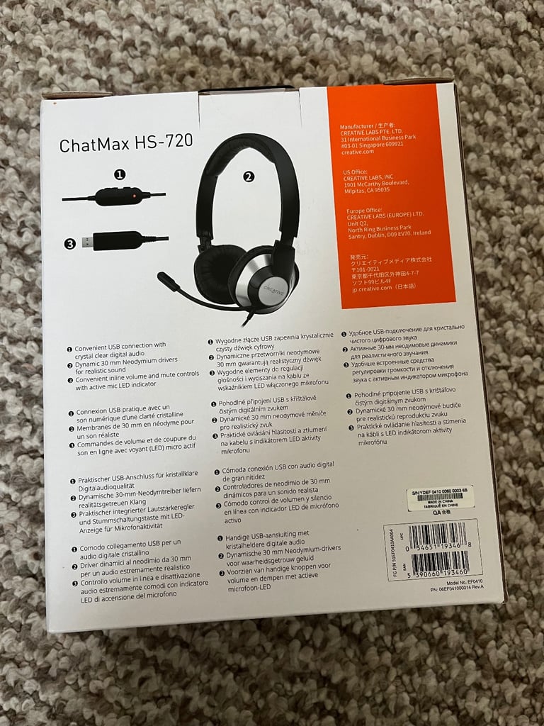 Headphones 