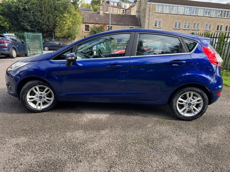 2016 Ford Fiesta 1.0T EcoBoost Zetec Hatchback 5dr Petrol Manual Euro 6 (s/s) (100 ps) Hatchback ...