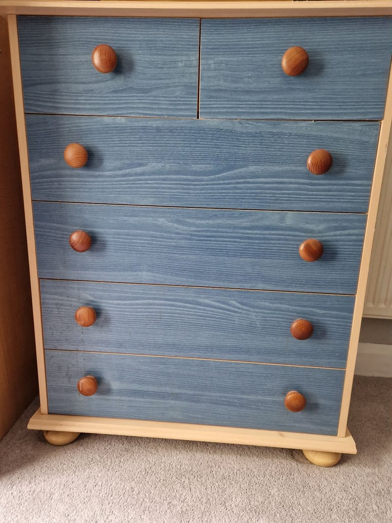 Wardrobes 