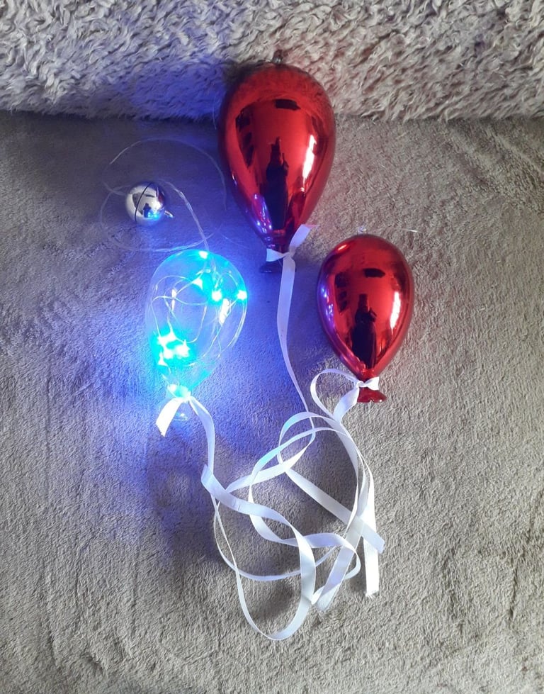 Beautiful Red &Clear Glass Hanging Balloons