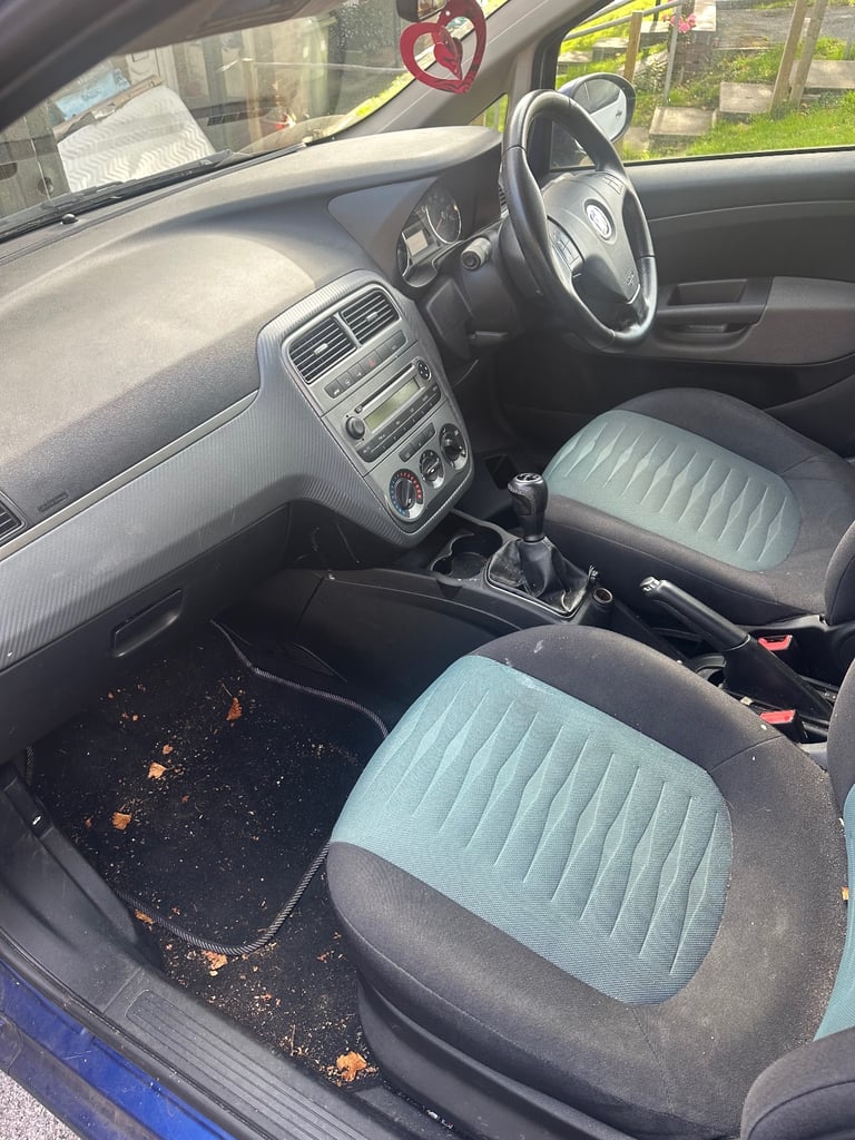 Fiat Punto automatic (spares and repairs) (still runs) 