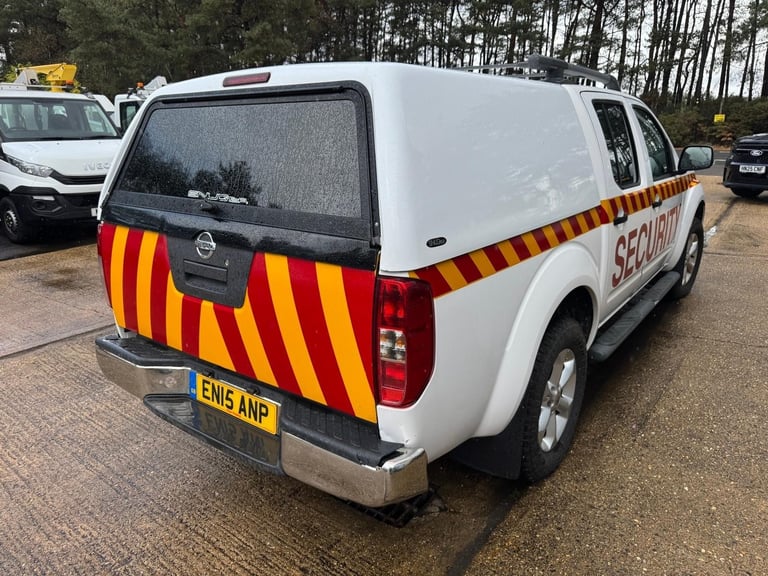 2015 Nissan Navara Pick Up Truck 2.5 dCi Automatic – Non Runner Spares / Repair