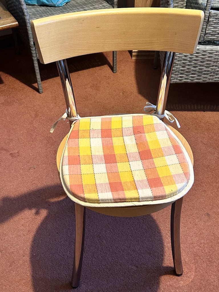 Kitchen dining chairs