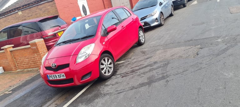 Toyota, YARIS, Hatchback, 2009, Manual, 1329 (cc), 5 doors