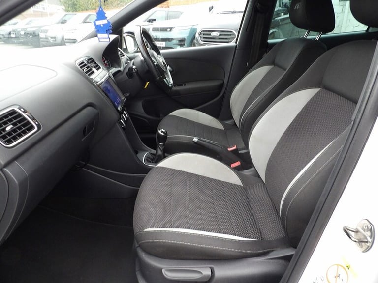 2014 Volkswagen Polo TSI R-Line Hatchback Petrol Manual