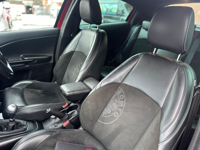 2015 Alfa Romeo Giulietta 1.4 TB MultiAir QV Line 5dr HATCHBACK PETROL Manual