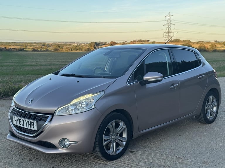 2013 Peugeot 208 1.2 e-VTi Allure 5dr EGC HATCHBACK PETROL Manual