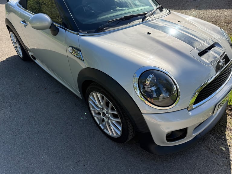 Mini, ROADSTER, Convertible, 2012, Manual, 1995 (cc), 2 doors
