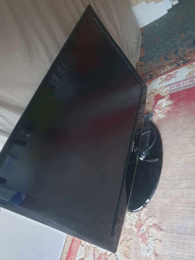 LG 50 inch television with remote control 