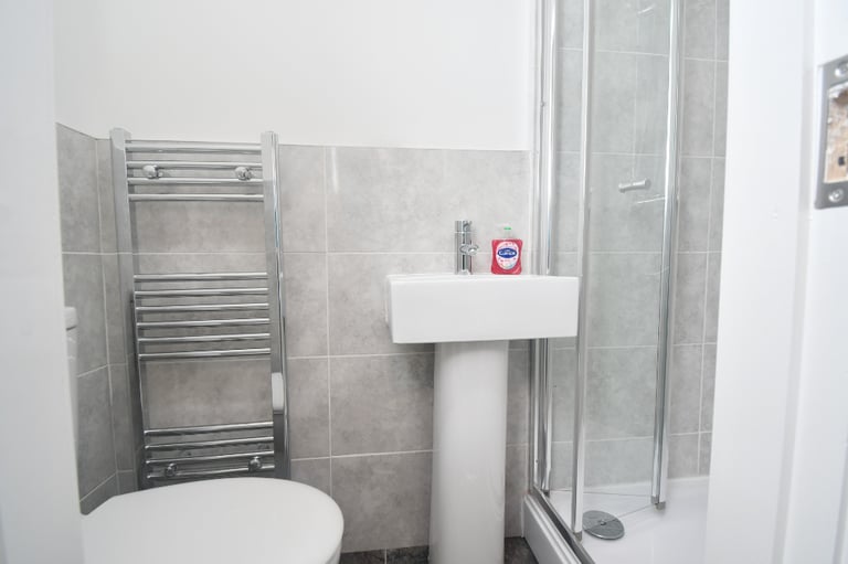 READYMADE 4 BEDROOM HMO RETURNS 12.76!!