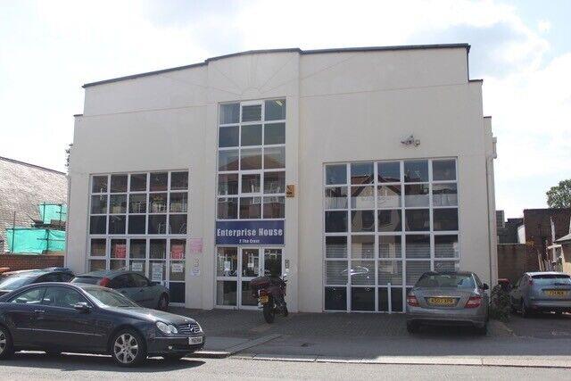 Office/s space to let - Enterprise House, The Crest, Hendon, London NW4 location.