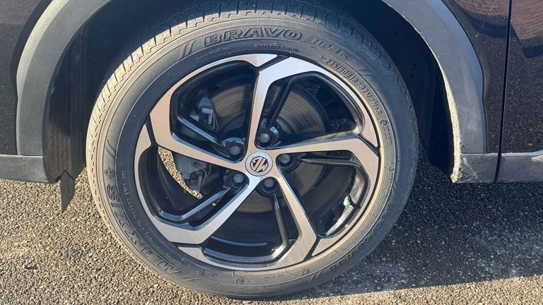 2023 MG MG HS 1.5 T-GDI Trophy 5dr Hatchback Petrol Manual