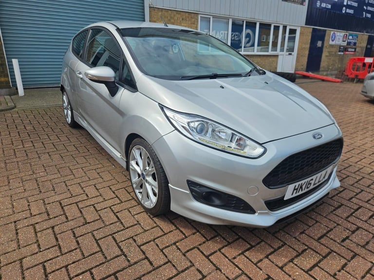2016 Ford Fiesta 1.0 EB 125BHP ZETEC S, ONLY 58,632 MILES