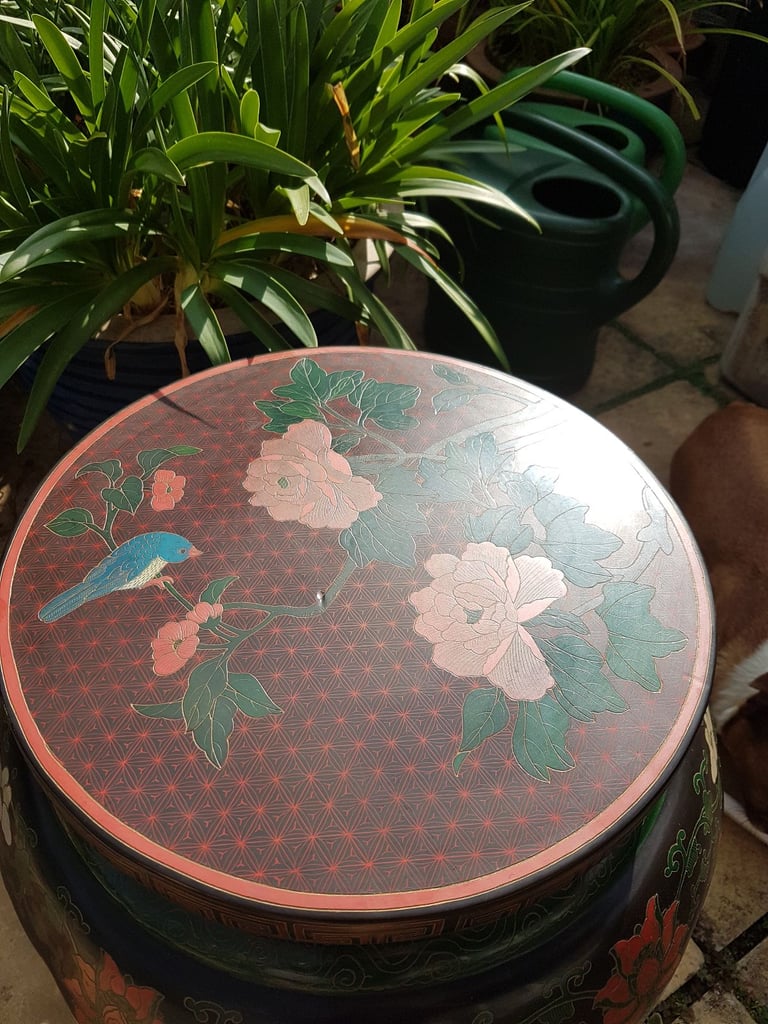 Antique cloisonne garden stall