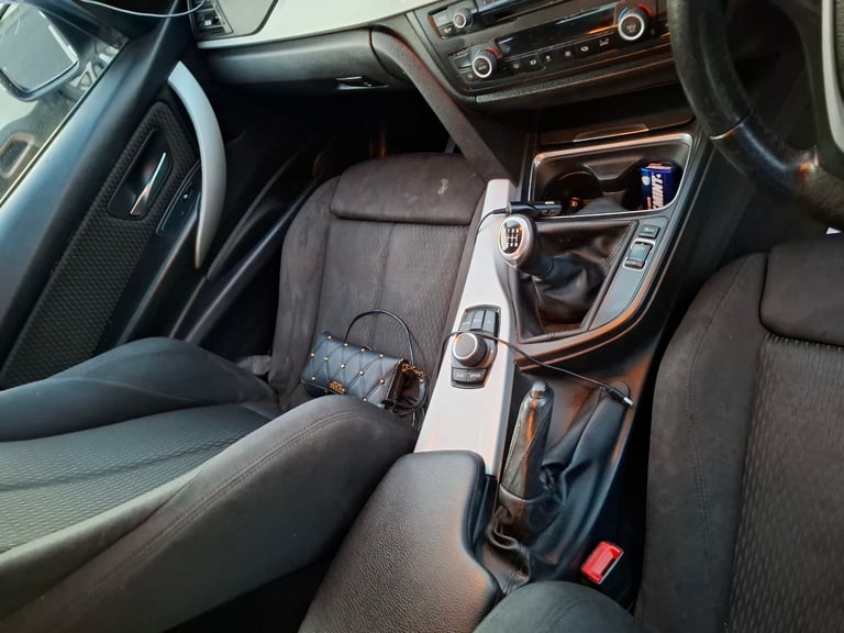 BMW, 3 SERIES, Saloon, 2012, Manual, 1995 (cc), 4 doors