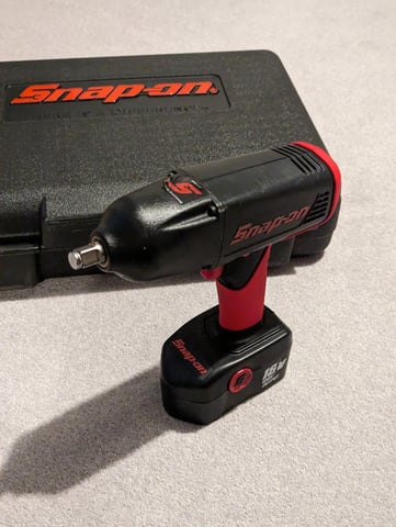 Snap On 18v Impact Wrench CTU6850 in Broxburn West Lothian