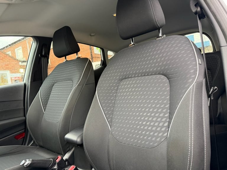 2018 Ford Fiesta 1.0 EcoBoost Titanium 5dr Auto HATCHBACK PETROL Automatic