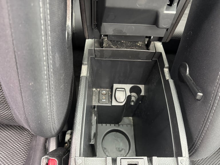 2017 Nissan Qashqai 1.2 DIG-T N-Connecta SUV 5dr Petrol XTRON 2WD Euro 6 (s/s)