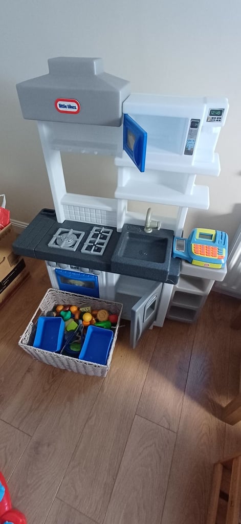 Little Tikes Kitchen Set