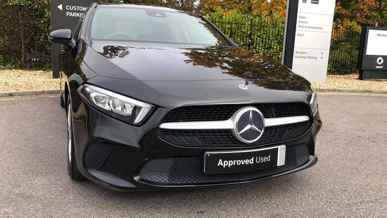 2019 Mercedes-Benz A-Class A 200 SPORT AUTO Saloon Petrol Automatic