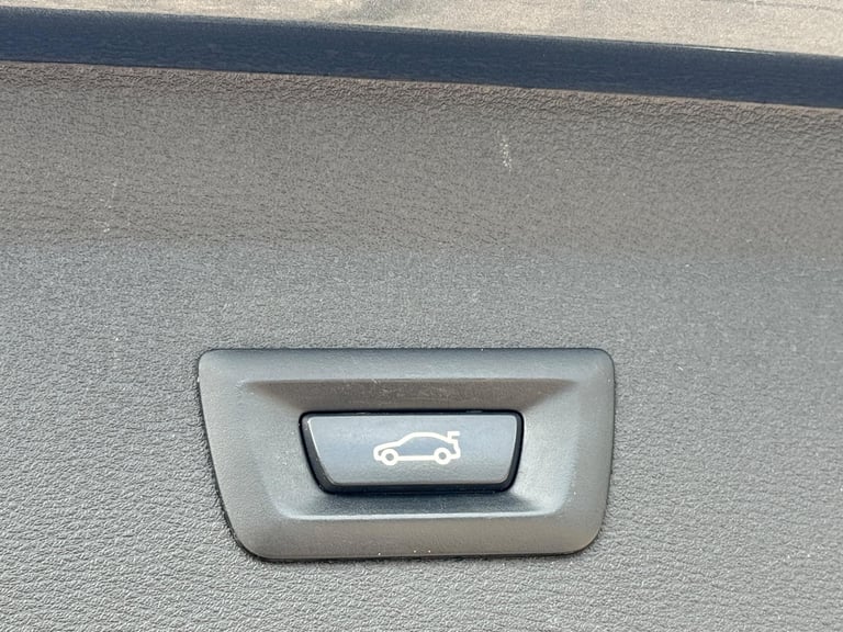 2015 BMW X1 2.0 18d Sport Auto sDrive Euro 6 (s/s) 5dr ESTATE Diesel Automatic