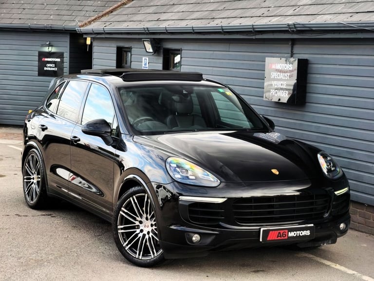 2017 Porsche Cayenne S Platinum Edition E-Hybrid 5dr Tiptronic S ESTATE PETROL/ELECTRIC Automatic