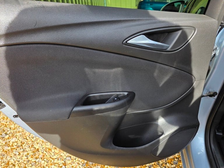 Vauxhall Astra TECH LINE CDTI ECOFLEX S/S