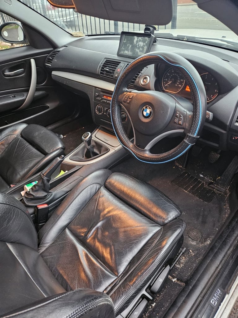 BMW, 1 SERIES, Hatchback, 2009, Manual, 1995 (cc), 3 doors