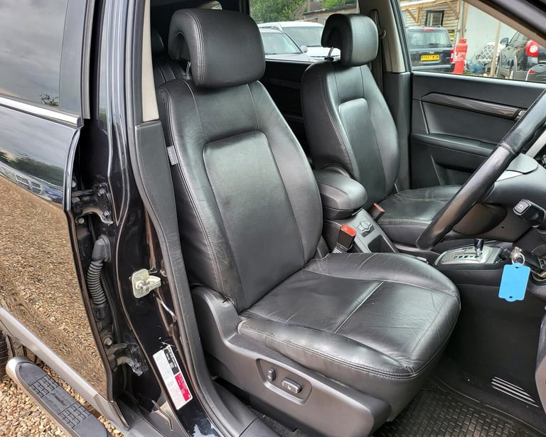 2010 CHEVROLET CAPTIVA 2.0 VCDi LTZ 5 DOOR 7 SEATER AUTOMATIC BLACK