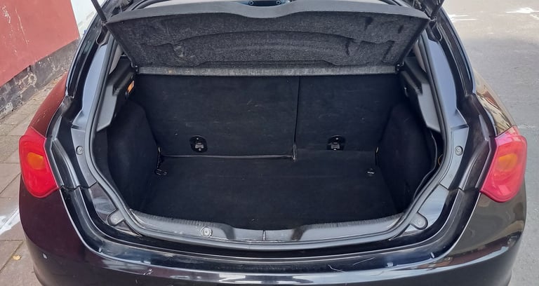 Alfa Romeo, GIULIETTA, Hatchback, 2011, Manual, 1368 (cc), 5 doors