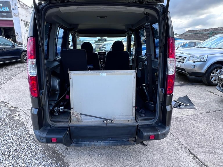 FIAT DOBLO 1.4 Dynamic 2010