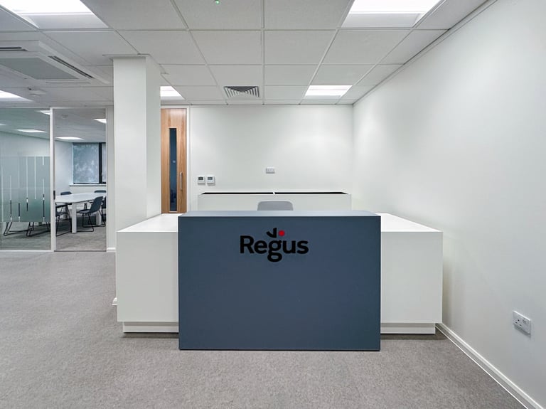 Gloucester – GL2 4NE, Find office space in Regus Gloucester, Olympus House for 3 people
