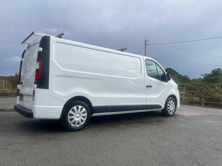 2018 Vauxhall Vivaro 2900 1.6CDTI 120PS Sportive H1 Van LWB long wheel base PANEL VAN Diesel Manual