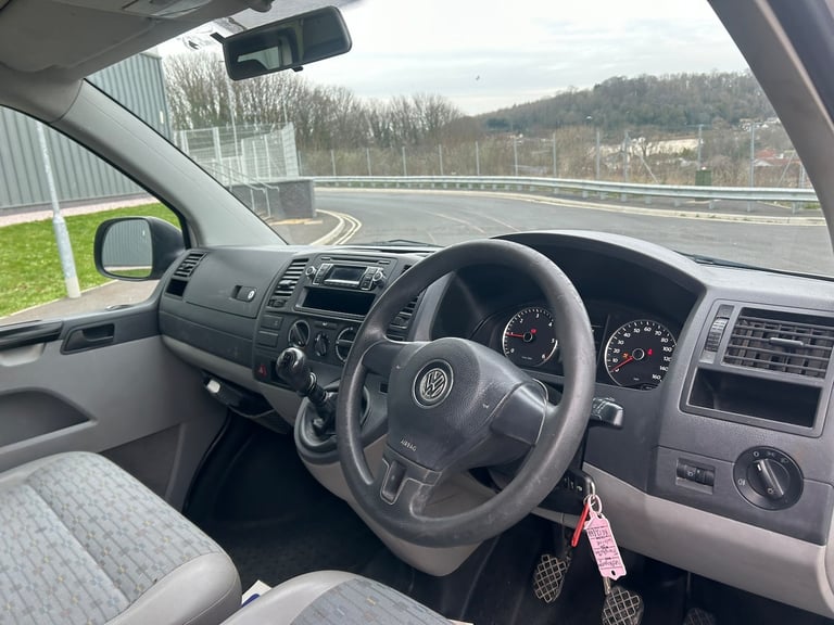 2012 Volkswagen Transporter 2.0 TDI 102PS Kombi Van Diesel