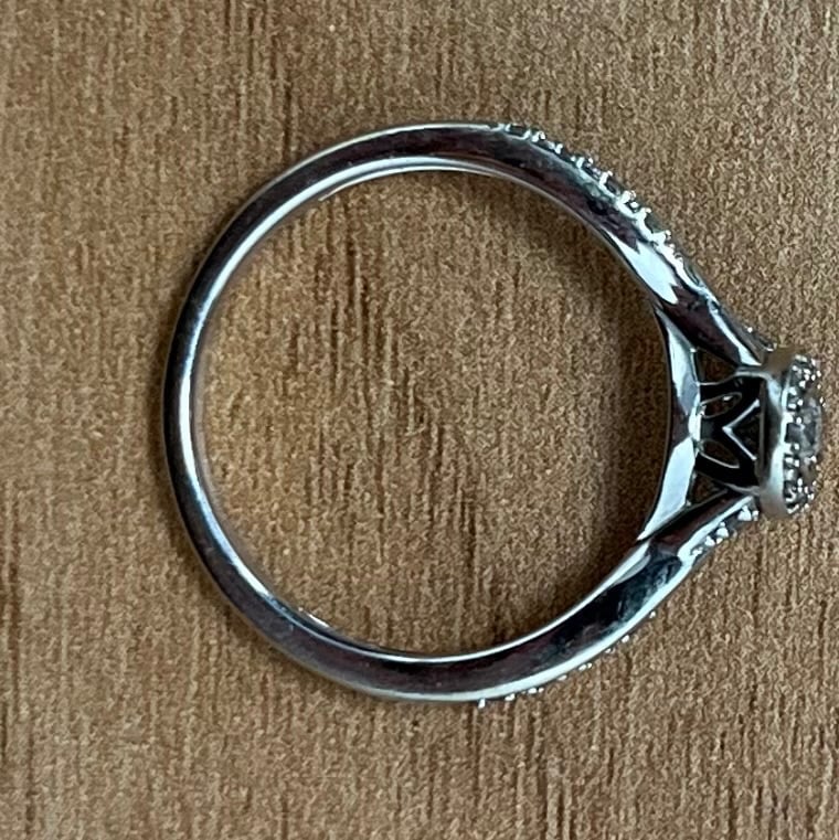 Engagement Ring 9ct White Gold