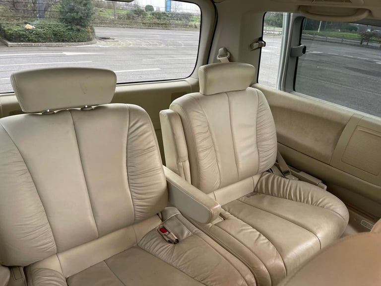 2006 NISSAN ELGRAND E51 AUTO