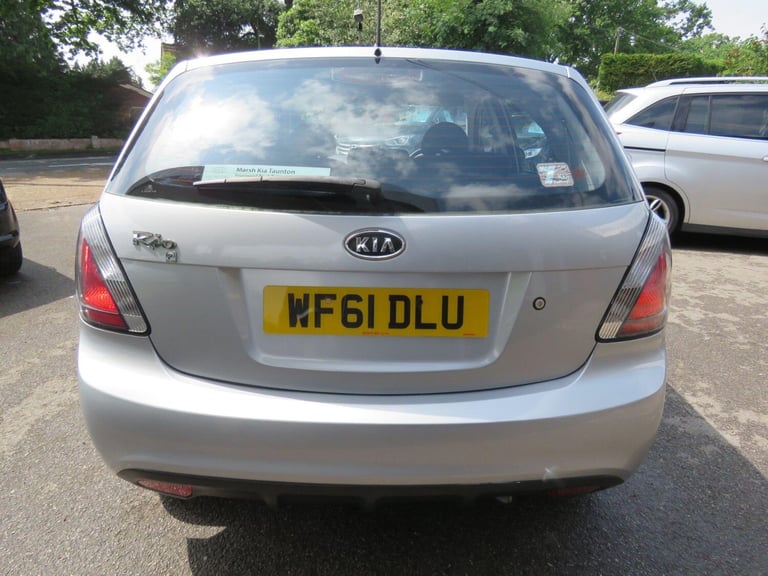 2011 Kia Rio 1.4 2 IPD 5dr HATCHBACK Petrol Manual