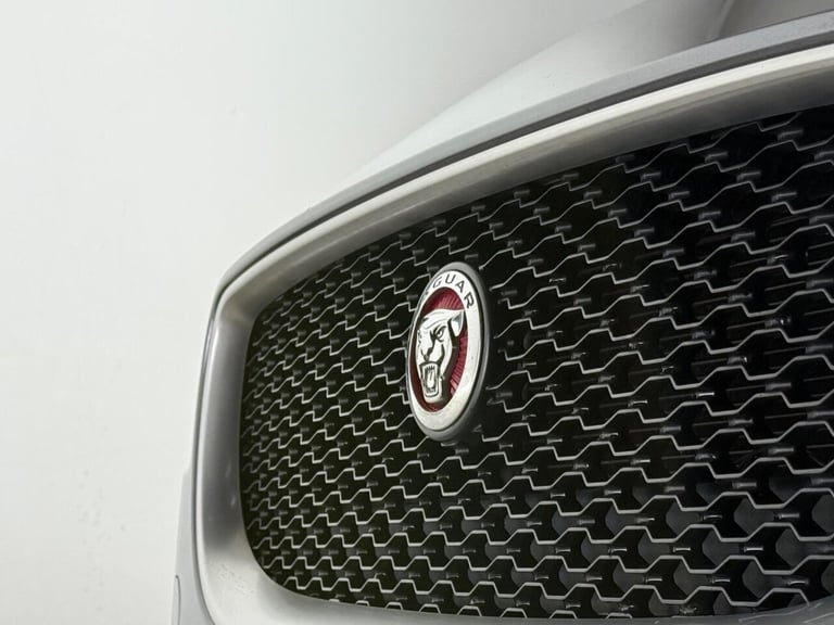2018 Jaguar XE 2.0i GPF R-Sport Auto Euro 6 (s/s) 4dr Saloon Petrol Automatic