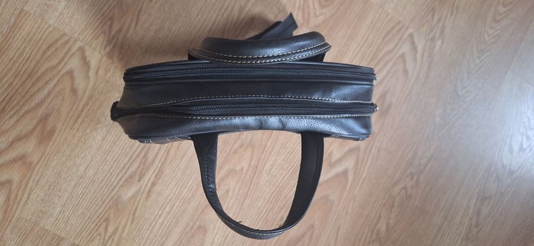 Black Leather Laptop / Document Bag — Excellent Condition