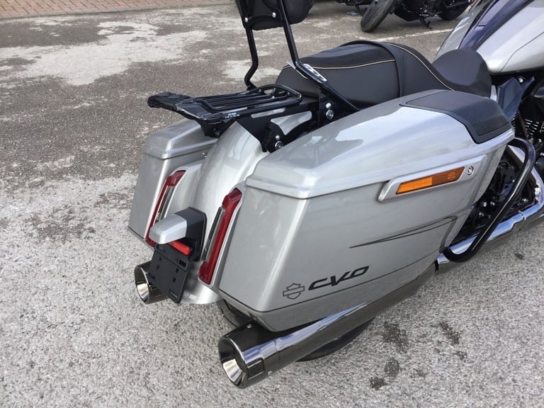 2024 Harley-Davidson CVO STREET GLIDE FLHXSE Gunslinger Paint (23MY) Custom Cruiser PETROL Manual