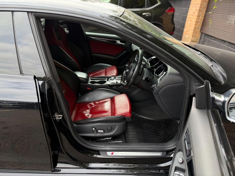  Audi S5 3.0 TFSI V6 Black Edition Sportback S Tronic quattro Euro 6 (s/s) 5dr Petrol Automatic