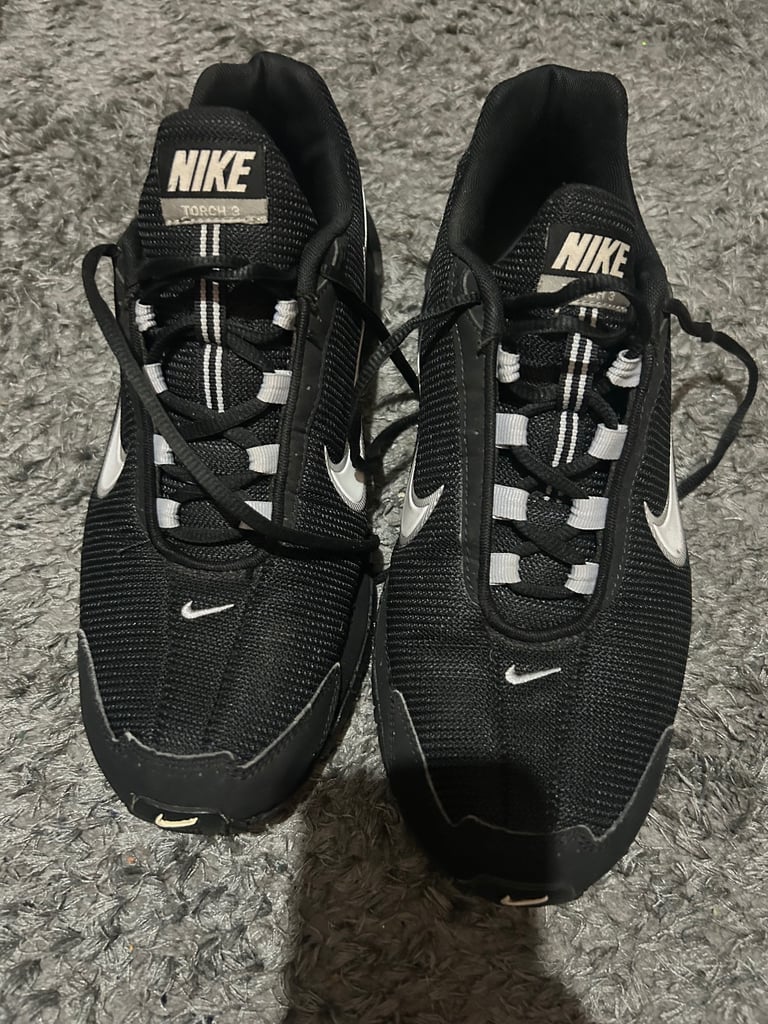 Men’s Nike trainers 