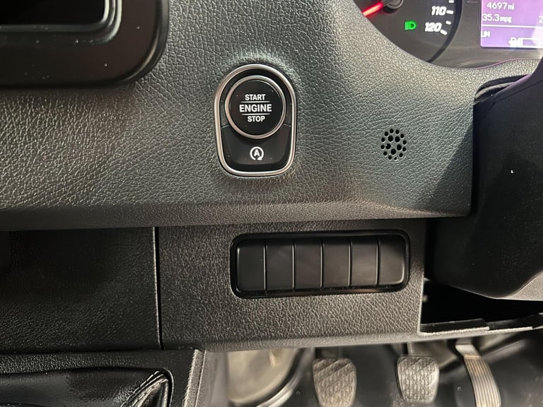 2024 Mercedes-Benz Sprinter 2.0 315 CDI Premium FWD L2 H2 Euro 6 (s/s) 5dr Panel Van Diesel Manual